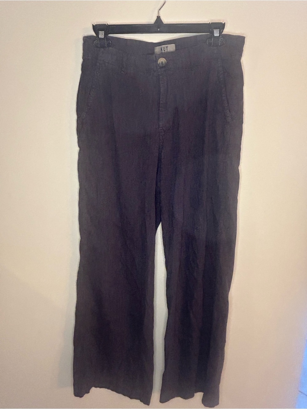 Kut from the Kloth Women’s Wide-Leg Black Chinos